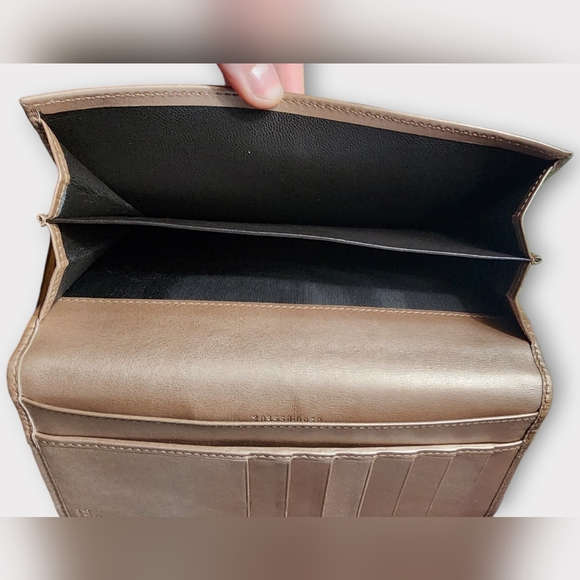 GUCCI GG Heart Signature Long Wallet - Picture 11 of 14